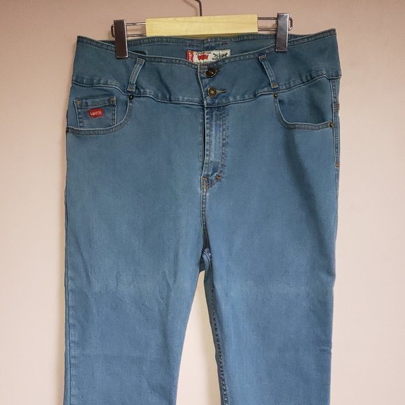 Levi's Original Straight Leg Button Fly Blue Jeans Women's Size 1X - Pre-Owned - Picture 5 of 5